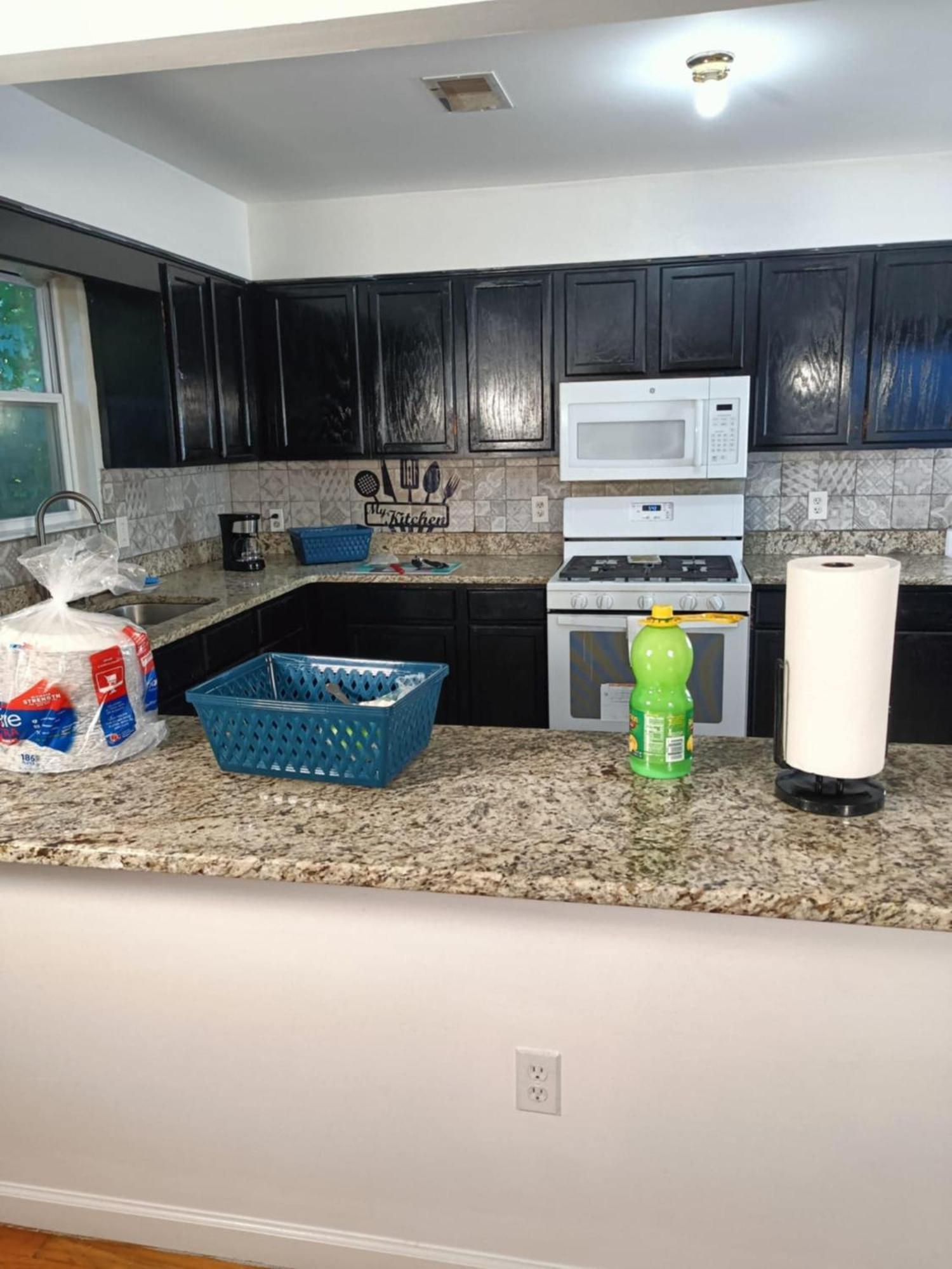 Fada Guest House - 38 Yates Ave Νιούαρκ Εξωτερικό φωτογραφία