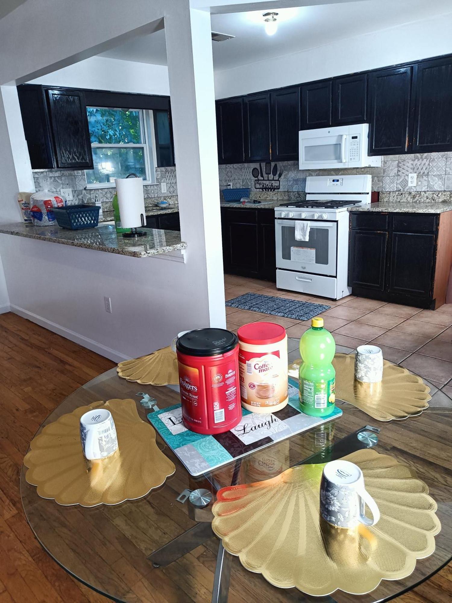 Fada Guest House - 38 Yates Ave Νιούαρκ Εξωτερικό φωτογραφία
